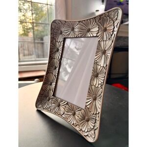 Burnes of Boston 2000 Daisy Pewter 4x6 Photo Frame Ornate Vintage Tabletop